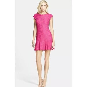 Diane Von Furstenberg Brittany Stretch Lace Fuschia Jewel Pink Dress‎ 8